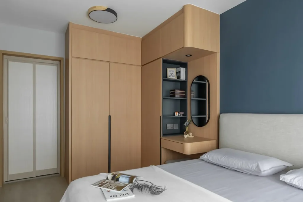 Seamless Built-In Wardrobe Maximizes Space