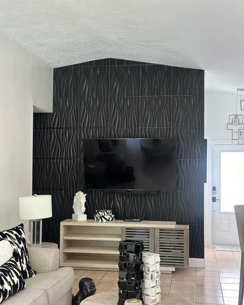 Try a Black Accent Wall