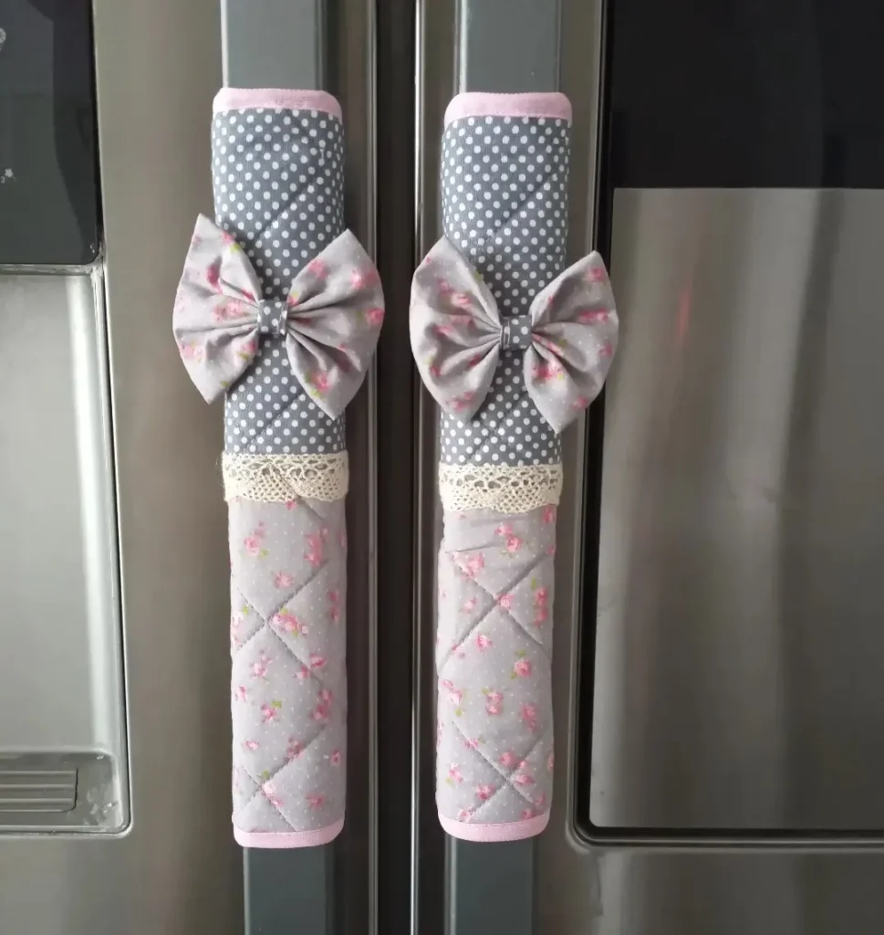 Chic Fridge Handle Covers
