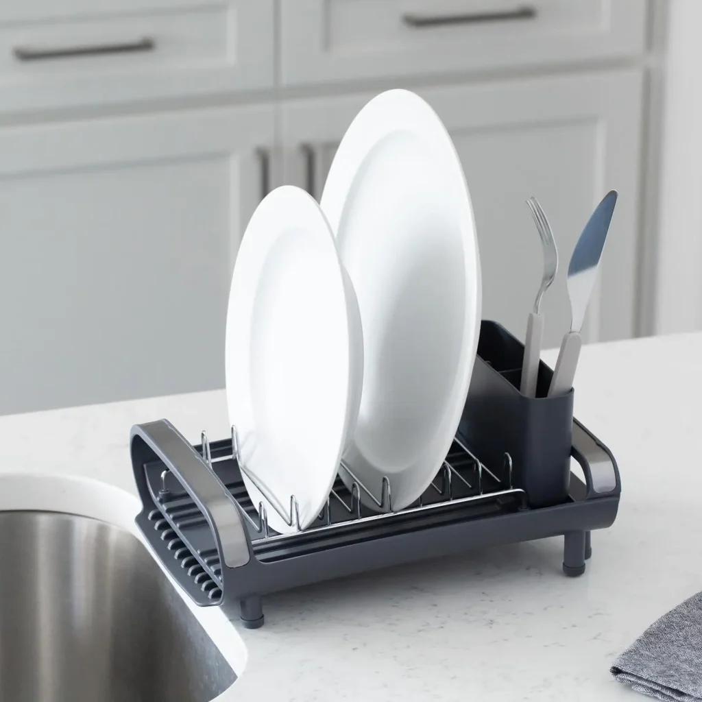 \Compact dish drying rack