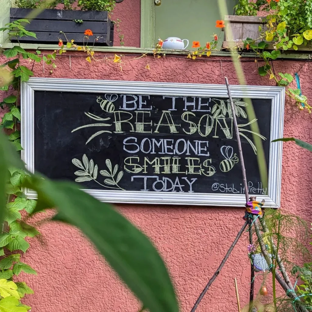 Mini Chalkboard Signs with Uplifting Quotes
